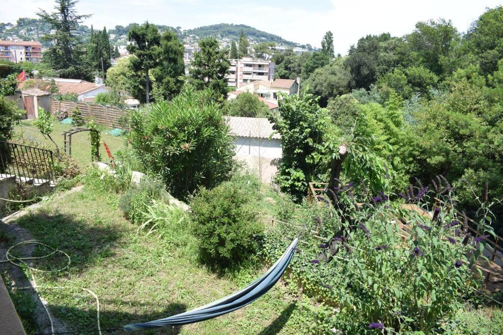 Appartement Neuf Et Independant Dans Rez-De-Villa Vallauris Kültér fotó